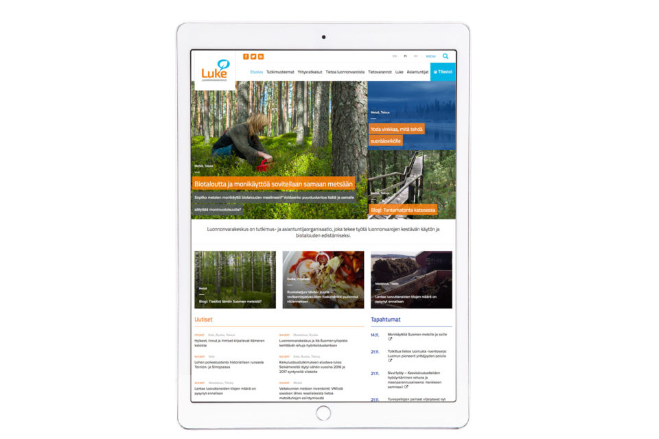 Luonnonvarakeskuksen verkkopalvelu iPadin näytöllä