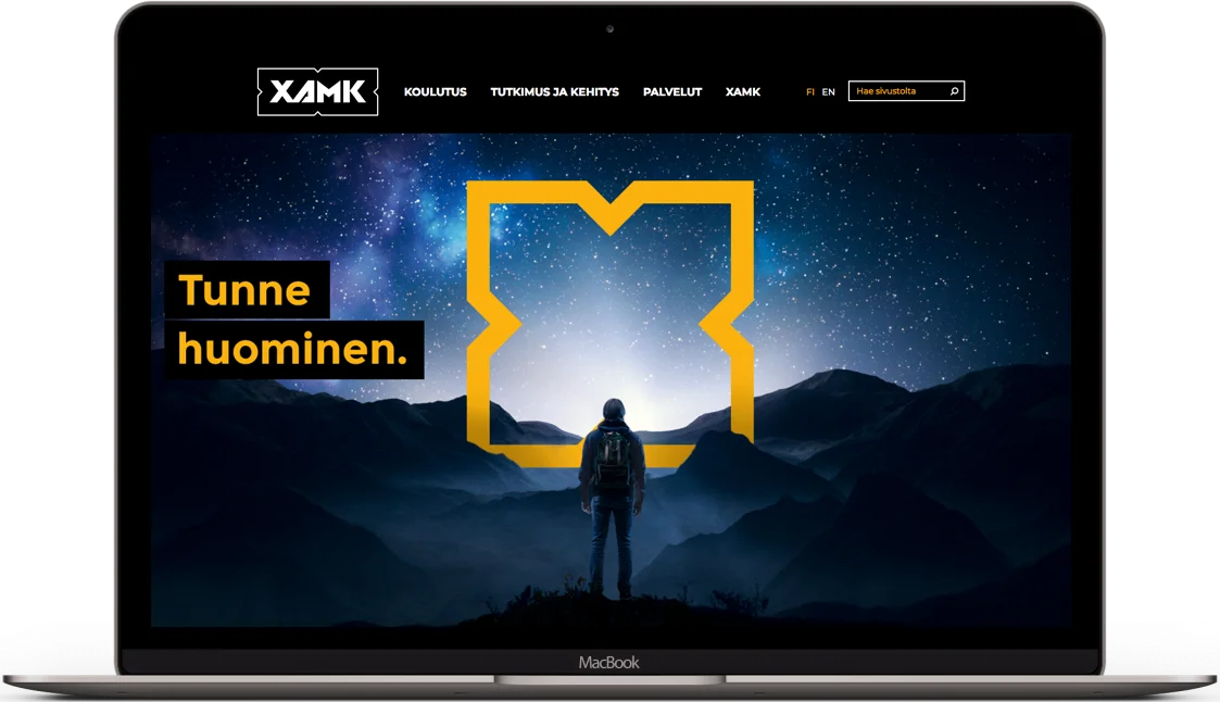 Xamkin verkkosivusto kannettavan näytöllä